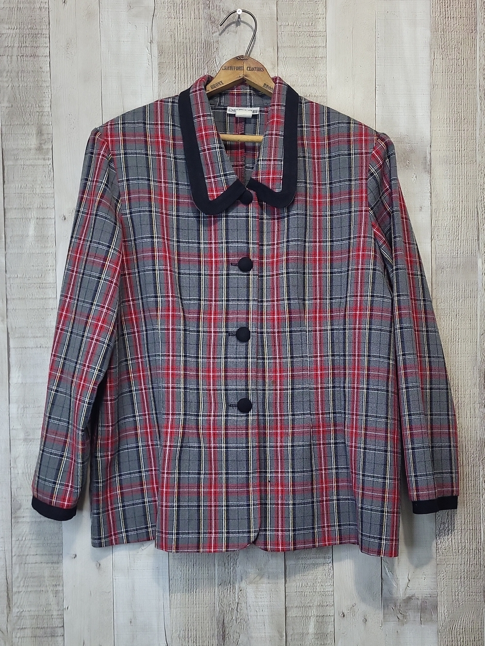 Classic Plaid Button-Front Women's Jacket - Red & Gray. Size XL *Has Small Stain